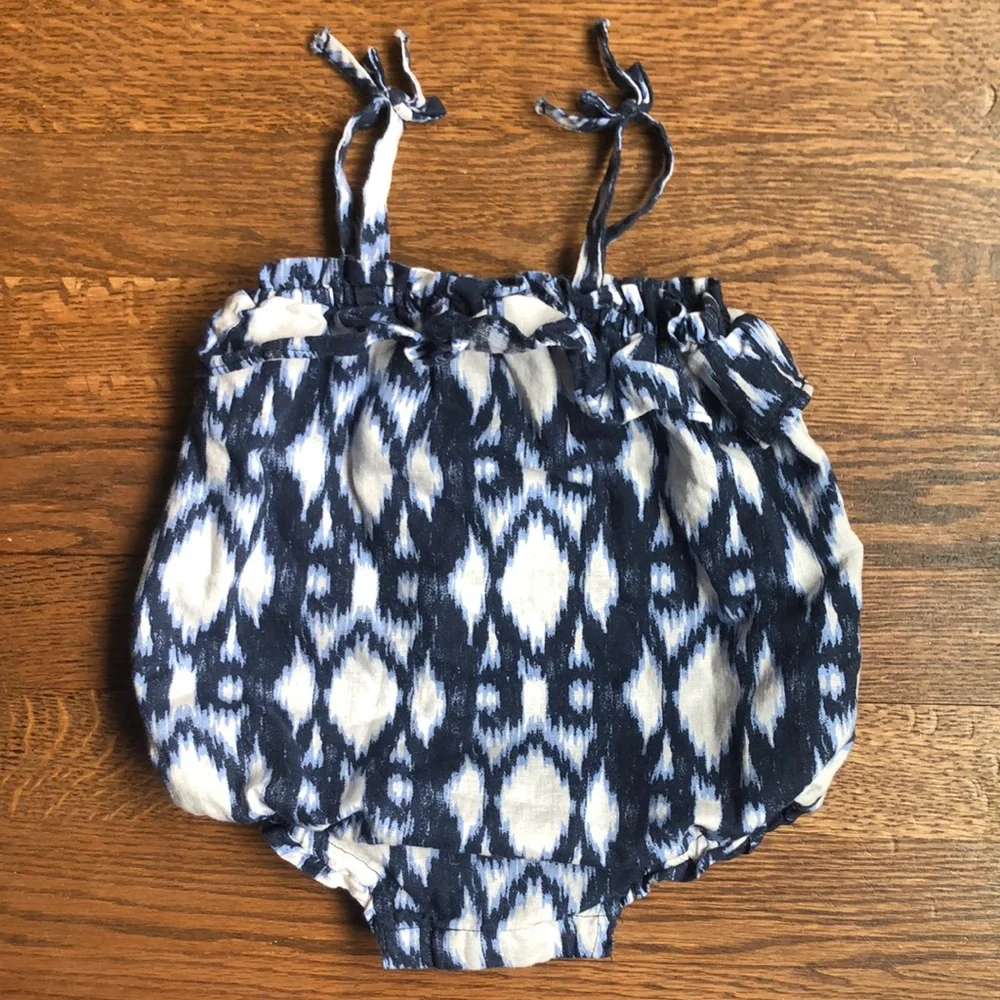 Baby Gap Ikat Bubble Romper Sunsuit, Size 6-12 Months